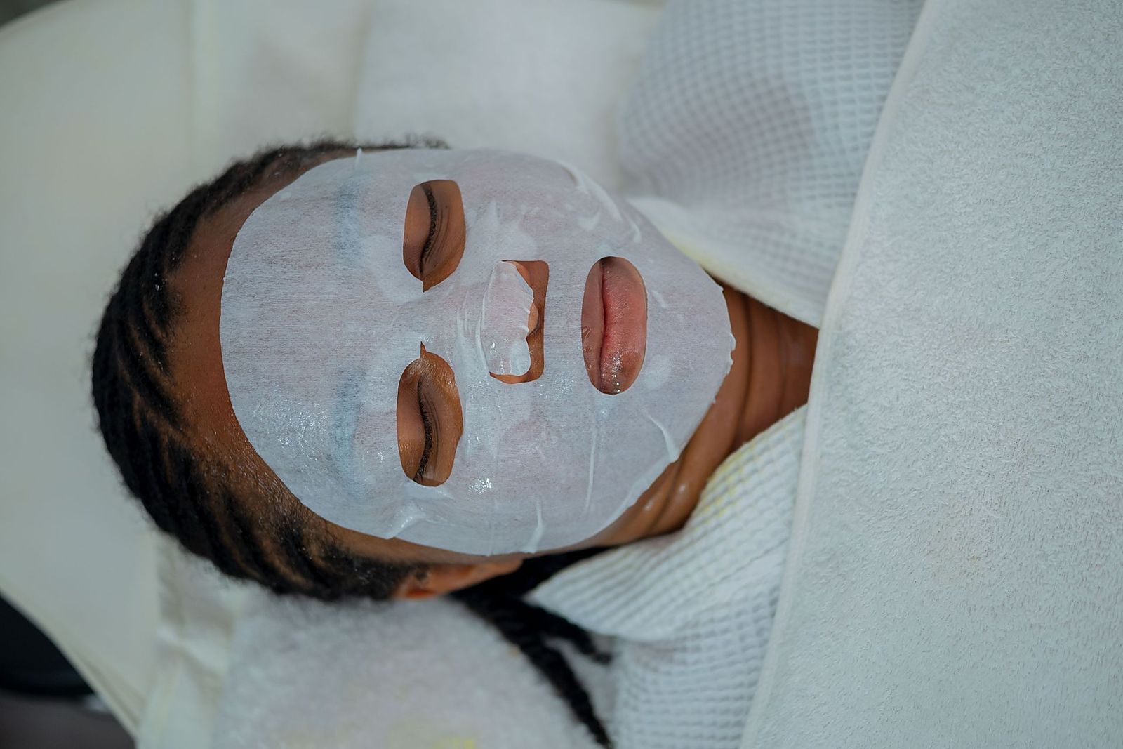Radiance facial treatment with gentle natural products